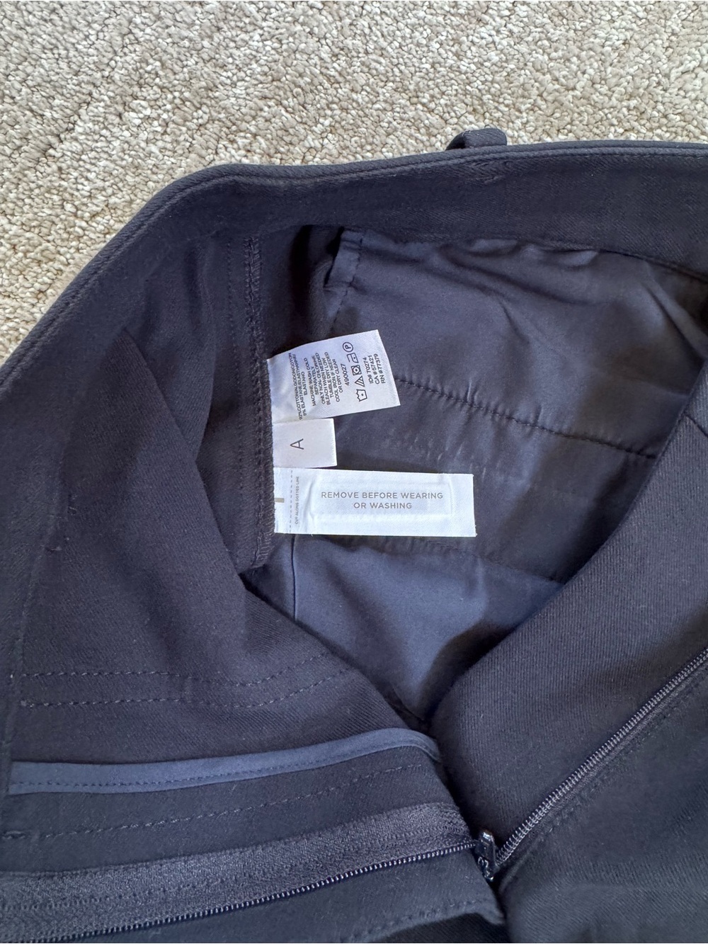Ann Taylor Women's Navy Shorts - Picture 6 of 7